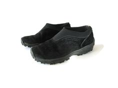 "2000's Vintage Merrell Men's Suede Black Leather, Neoprene Hiking, Trail, Walking Shoes. Size Eur 41. US 8.5, UK 7.5 These leather shoes are well built for durability ang great comfort and support. Great for walking, the dog, around the garden or walking around town , or in the forest or for hiking. Really great and comfortable and durable leather shoes. Brand- Merrell. Condition- used, with signs of use and wear. But with still lots of life left in them. The little tag on the back of the shoes Trail Walking, Trail Hiking, Men Suede, Hiking Trail, Shoes Brand, Walking Shoes, Vintage Boutique, Loafer Shoes, Loafers Men