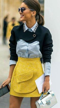 Casual Chique Stijl, Mode Tips, Walking Down The Street, Blazer Outfit, Paris Fashion Week Street Style, Yellow Skirt, Ținută Casual, Modieuze Outfits