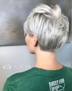 Silver Hair Color Short, Haircut Pixie, Silver Hair Color, Pixie Haircut For Thick Hair, Short Hair Trends, Short Grey Hair, Edgy Short Hair, Short Pixie Haircuts