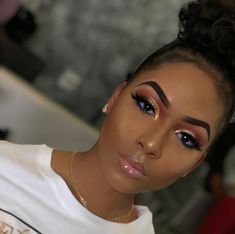 Maquillage Yeux Cut Crease, Beauty Make-up, Dramatic Makeup, Black Women Makeup, Braut Make-up, Full Face Makeup, Christmas Makeup