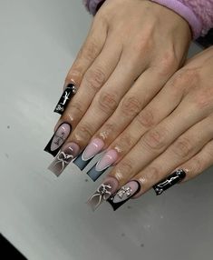 Nails Vacay, Valentines Nails French, Nail Inspo Hello Kitty, Duck Nails Short, French Tip Nails Pink, Azul Nails, Nails Sanrio, Nails Freestyle, Nails Airbrush