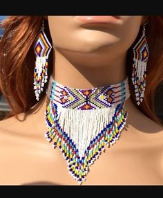 Loom Necklace, Fringe Jewelry, Native Beading Patterns, Beaded Necklace Patterns, Necklace Patterns, Beaded Earrings Patterns, White Necklace, Beaded Accessories, Seed Bead Necklace