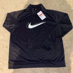 Nwt Nike Long Sleeve Quarter Zip Athletic Sweater. Thin Material, Lots Of Stretch. Made With Legging Like Material. Nike Half Zip Pullover, Athletic Sweater, Vintage Nike Jacket, Nike Half Zip, Black Nike Hoodie, Nike Quarter Zip, Nike Women Sweatshirt, Funnel Neck Hoodie, Nike Sportswear Women