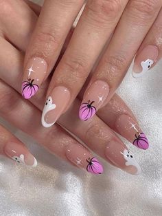 Insane nail art design ideas you should try for Halloween 🎃 this year | Halloween Nails 2023 Almond Shaped Nails Designs Pink, Halloween Nail Inspiration, Cute Halloween Nail Designs, Nailart Tutorial, Nail Art Halloween, Holloween Nails