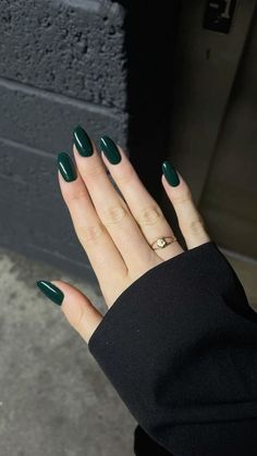 Hoco Nails, Green Acrylic Nails, Nail Swag, Xmas Nails, Minimalist Nails