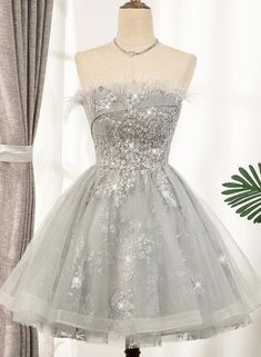 Silver Dama Dresses, Damas Dresses For Quince, Sweet 16 Dresses Short, Tulle Corset Dress, Cute Prom Dress, Grey Short Dress, Quinceanera Pink, Damas Dresses, Silver Prom Dress