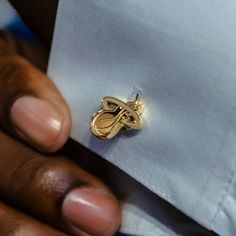 GLD has teamed up with the National Basketball Association to introduce the official NBA Team Cufflinks. These 18k Yellow Gold links are meticulously crafted to accurately depict the iconic logo of the 3-Time World Champions. Rep the Miami Heat at your formal events and celebrate your team in style! #whitehot This product is guaranteed for life - GLD will repair the item should you experience any defects in craftsmanship or breakage. Specifications - 1" x 1" (Width x Height) - Weight: (Weight ca Nba Miami Heat, National Basketball Association, Iconic Logo, Vermeil Jewelry, Custom Earrings, Miami Heat, Pendant Bracelet, Drop Necklace, Chain Pendants