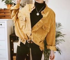 Mode Retro, Yellow Jacket, Looks Street Style, Ținută Casual, Modieuze Outfits, Mode Inspo, 가을 패션, 여자 패션, Outfit Goals