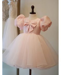 Get 10% off now! Buy super cute pink tulle flower girl dress with bubble sleeves at cheap price online. Free stable shipping and pro custom service since 2009. Pink Cute Flower, Cheap Hoco Dresses, Burgundy Prom Dress Long, Cheap Wedding Dress Boho, Cheap Lace Wedding Dresses, Sparkle Prom Dress, Tulle Party Dress, Beach Wedding Dress Boho