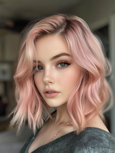 A dusty pink lob (long bob) with rose gold ends is a sleek, modern style that adds a pop of warmth to the soft pink base. This look is ideal for those who want a stylish, everyday haircut that still stands out. Oval and square face shapes wear this style well, and it beautifully highlights hazel and brown eyes. Rose Gold Blonde Hair Highlights, Pink Balayage Short Hair, Pinkish Blonde Hair, Rosé Blonde, Dusty Pink Hair Color, Rose Gold Bob, Rose Gold Blonde Hair, Purple And Blue Highlights, Rose Blonde Hair