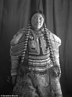 Geraldine Moodie's Candadian photograph collection Native Clothing, Canadian History