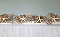 Beach Christmas, coastal Christmas, nautical Christmas, beach décor, Christmas ornament, beach garland, coastal garland, nautical garland, seashell garland, starfish garland, shell garland, coastal décor, nautical decor Strand Decor, Seashell Garland, Beach Christmas Decorations, Beach Bedroom Decor, Coastal Christmas Decor, Nautical Christmas, Nautical Bathrooms, Tropical Home Decor, Fish Net