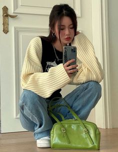 Outer Long, Mode Ulzzang, Y2k Cardigan, Streetwear Aesthetic, September 2022, 가을 패션, Aesthetic Outfit, Korean Outfits, Up Girl