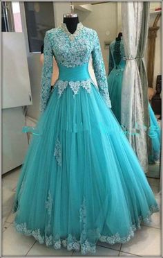 Elsa Frozen Dress Princess Style Long Sleeve Dress For Debutante Ball, Long Sleeve Tulle Dress For Fancy Dress Occasion, Dress Brokat Hijab, Hijab Wedding Dresses, Sisters Wedding, Prom Dresses Long Lace, Long Sleeve Evening Dresses, Evening Dress Fashion, Trendy Dress