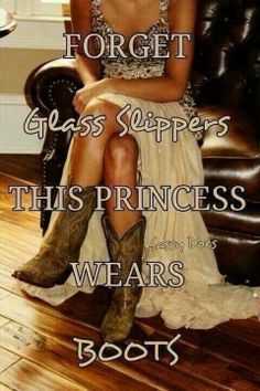 country girl quotes - Cinderella - post-impoverished, post-precious Cowgirl Secrets, Botas Western, Country Girl Life, Very Important Person, Everything Country, Estilo Hippy, Country Girl Quotes, Glass Slippers, Estilo Country