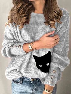 Gray Casual Tops Round Neck Long Sleeve Cat Printed Sweater Supreme Aesthetic, Crewneck Outfits, Clothes Essentials, Vintage Striped Shirt, Women Tips, Classy Clothes, Dress Well, Womens Style, Button Sweater