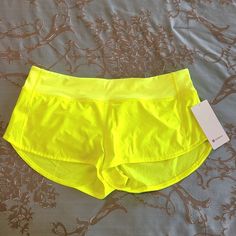 Brand: Lululemon Style: Speed Up Low-Rise Short 2.5" Color: Highlight Yellow Condition: Brand New With Tags. See Pictures For Details And Measurements. Size: 12 -Swift Fabric Is Lightweight -Sweat Wicking, Four-Way Stretch, Quick Drying -Designed For: Run -Built-In Liner -Continous Waist Drawcord -Low Rise, 2.5" Inseam Yellow Athleisure Athletic Shorts For Beach, Sporty Yellow Swimwear For Workout, Sporty Yellow Workout Swimwear, Yellow Stretch Activewear For Beach, Yellow Sporty Activewear For Beach, Yellow Sporty Beach Activewear, Lululemon Style, Shorts Lululemon, Low Rise Shorts