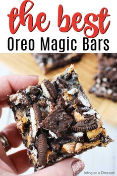 the best oreo magic bars recipe is made with oreos, chocolate and marshmallows