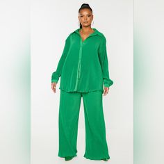 Plus Size 24 Bright Green Plisse 2 Piece Set From Plt. Plus Size 24 Bright Green Plisse Button Front Oversized Shirt (Original Price $50) Plus Size 24 Bright Green Plisse High Waisted Wide Leg Pants (Original Price $60) New With Tags *My Opinion: The Waistband On The Pants Is Some Type Of Elastic, But There Is No Stretch In The Waist (Oversized In Legs/Thighs Only). According To Plt's Product Description, The Pants Are 34.5" In Length. I Don't Provide Measurements, So I Can't Confirm That, But I Spring Workwear Pant Set With Button-up, Spring Button-up Pant Set For Work, Green Button-up Set For Spring, Spring Green Button-up Pants, Casual Green Long Sleeve Pantsuit, Casual Green Pantsuit For Spring, Plisse Set, Hot Pink Jumpsuits, White Pantsuit