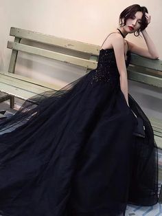 Black evening dress,spaghetti strap party dress,Material:tullecolor:as picture or custom colorNeckline:spaghetti strapBack details:bandage or zipperStyle:sexyDress type:A-line&ltbr/>&ltp&gtFeatures:lace</p>&ltbr/>&ltp&gtCustomized service and Rush order are available.</p>&ltbr/>&ltp&gtThis dress could be custom made, there are no extra cost to do custom size and color.(However, large size and dresses larger than US12 need more materials, please contact us to add money.thank you for understanding Black Evening Dress, Spaghetti Strap Prom Dress, Black Evening Dresses, Dress Spaghetti, Sequin Beading, Dress Material, Types Of Dresses, Spaghetti Strap Dresses, Bandage Dress