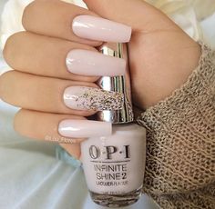 Nails Pale Skin, Fresh Nail Designs, Light Colored Nails, Fresh Nail, Nail Art Pictures, Nail Art Wedding, Colorful Nail Designs, Beautiful Nail Designs