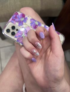 Eras Tour Nails Speak Now, Speak Now Nails, Purple Butterfly Nails, Eras Tour Nails, Now Nails, Swift Nails, Taylor Swift Nails, Lilac Nails, Butterfly Nails