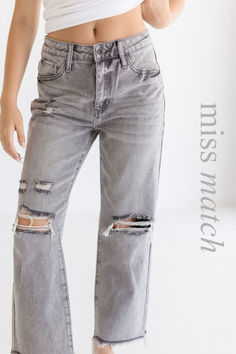 Fall in love with the Coraline High Rise Jeans! Featuring a five pocket design, distressed accents, button closure, and a charmingly frayed hem in a grey wash. Complete the look with boots and your go-to top for an effortlessly chic outfit! Effortlessly Chic Outfits, Jeans Grey, Chic Outfit, Grey Wash, Jean Grey, Coraline, High Rise Jeans, Pocket Design, Distressed Jeans