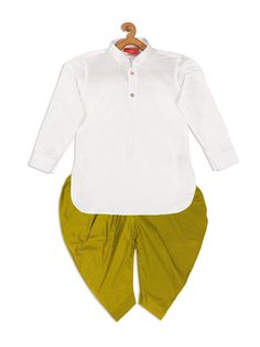 VASTRAMAY SISHU Boy's White & Light Green Kurta With Dhoti Pant Set This elegant kurta and dhoti pant set is perfect for festive occasions. The white kurta paired with a light green dhoti pant creates a stylish and traditional look for young boys, ensuring they stand out in any gathering. Key Features Stylish and traditional design Comfortable fit for boys Perfect for festive occasions Specifications Color: White and Light Green Set includes: Kurta and Dhoti Pant Size: Multiple sizes available M Kurta With Dhoti, Dhoti Pants, White Kurta, Boys Wear, Packaging Labels, Pant Set, Traditional Design, White Light, Fabric Care