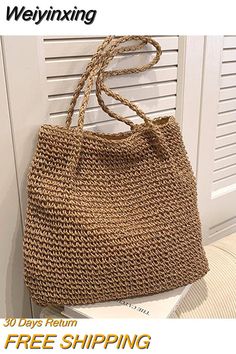 Purses Patterns, Purse Patterns Free, Leather Tote Handbags, Crochet Hand Bags, Elegant Crochet, Vintage Bucket, Straw Beach Bag, Step By Step Crochet, Bucket Bags