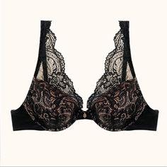 Reposhing This Item I Purchased From @Shoppelyft_. Loved It, But Does Not Fit. This Was Tried On And Then Stored. Questions? Leave A Comment Below! Perfect Bra Size, Third Love, Pretty Gifts, Bra Size Charts, Wardrobe Accessories, Bra Brands, Online Reviews, Perfect Bra, Romantic Lace