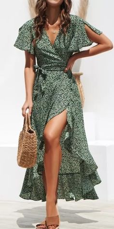 Women's Maxi Dress, Floral Print #maxinightlongelegent #dresses #mermaidstyle #women'sclothing #style #weddingdress #beautiful #eveningpartydresses #openback #fashionwomen #party #longsleeve #birthday #gowns Beach Wrap Dress, Floral Wrap Maxi Dress, Beach Maxi Dress, Printed Long Dresses, Polka Dress, Ruffled Maxi Dress, Maxi Dresses Casual, Maxi Wrap Dress, Boho Women