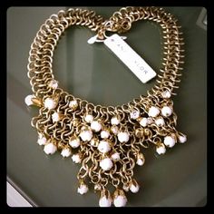 Gold With One White Pebble Like Jewels And Added Sparkles! Great Add On Piece For A Dressy Or Causal Outfit. Brand New With Tags! White Pebbles, Causal Outfits, Jewelry Statement, Womens Jewelry Necklace, Ann Taylor, Statement Necklace, Jewelry Necklaces, Sparkle, Women Jewelry