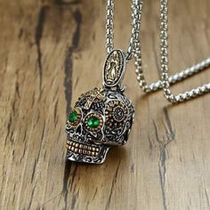 Color: Silver Gold (Green Eye) Width: 20mm, Height: 45mm Weight: 22g, Chain Length: 24 Inch Made Of Genuine Stainless Steel, 100% Safe To Wear, Not Tarnish, No Rust, No Allergies, Lead Free And Nickel Free.. Details: Pendant Width: 20mm Sugar Skull Pendant Necklace Weight: About 23.5g Metal: 316l Stainless Steel Pendants For Men, Sugar Skull Necklace, Skeleton Necklace, Gothic Skeleton, Male Jewelry, Necklace Chain Types, Gothic Cross, Skull Pendant Necklace, Punk Accessories