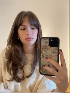 claudia cook gomez, fall vibes, sweater Claudia Cook Gomez Aesthetic, Claudia Cook Gomez Icon, Clairo Hairstyle, Clario Hair, Claudia Cook, Clairo Hair, Hairstyles For Glasses