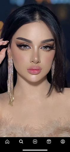 Arabic Bridal Makeup, Makeup For Wedding Party, Bold Lipstick Makeup, Makeup For Wedding, Smokey Eye Makeup Steps, Almond Eye Makeup, Evening Eye Makeup, Light Makeup Looks, Wedding Eye Makeup