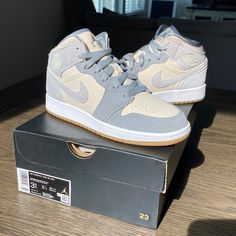 New And Never Worn -Big Kid Size 3.5y (5 In Woman’s) -Comes With Cream Laces And Box* - Style # Dn4346100 The Air Jordan 1 Mid Cream Grey Features A Cream Canvas Base That Is Then Complimented With Grey Overlays. Both The Branding On The Tongue And The Nike Symbol Shown On The Side Of The Shoe Are Featured In Grey As Well. At The Bottom, You Will Find A White Midsole And A Gum Rubber Outsole. Nike Jordan Shoes In Gray With Round Toe, Nike Jordan Shoes In Gray Lace-up, Nike Jordan High-top Shoes In Gray, Nike Jordan Low-top Gray Shoes, Gray Basketball Shoes With Speckled Midsole, Nike Gray High-top Sneakers With Round Toe, Gray Custom Sneakers With Speckled Midsole And Round Toe, Casual Nike Jordan Shoes In Gray, Casual Gray Nike Jordan Shoes