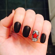 Winter Soldier nails Avengers Nail Art, New Nail Polish, Disney Nails, Winter Nail Designs, Nail Art Ideas, Cool Nail Art