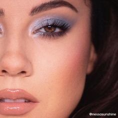 Chill out with cool blissful blues and serene sparkling silvers in Matte, Metallic and Pearlescent Glitter finishes. Our ultra-pigmented eyeshadow formula is long-lasting, feels velvety, applies evenly and blends like a dream. Go for a 2000s blue look or a silver chromecore moment with our coolest palette yet. Pop Of Blue Eye Makeup, Neutral Blue Makeup Looks, Blue Makeup Looks For Wedding, 2000 Blue Eyeshadow, Light Color Eye Makeup, Silver Hooded Eye Makeup, Elsa Frozen Makeup Look, Best Makeup For Blue Eyes And Brown Hair, Fun Blue Eyeshadow Looks