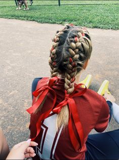 Flag Football Hairstyles, Football Game Hairstyles, Softball Braids, Game Hairstyles, Volleyball Hair Bows, Football Hairstyles, Softball Hair, Football Hair, Volleyball Hair