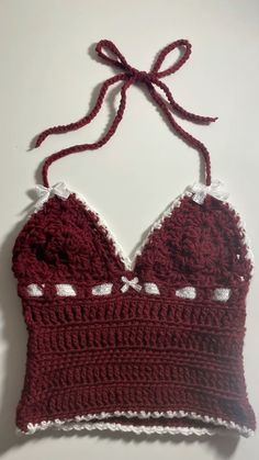 #coquette #crochet #crochetpatternsforbeginners #crochettoppattern #crochettanktop Crochet Fancy Top, Crochet Top With Bow, Coquette Crochet Pattern, Crochet Coquette Top, Coquette Crochet Top, Coquette Sewing Patterns, Crochet Cami Top, Coquette Crochet, Red Crochet Top