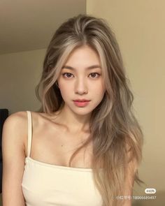 pretty haircut ponietail cute aesthetic hair Korean With Blonde Hair, Hair Asian Color, Taupe Balayage Hair, Korean Hair Color 2024 Trends, Brunette Asian Hair, Milktea Hair Balayage, Milk Tea Hair With Highlights, Abg Hairstyle Colour, Korean Girl Hair Color