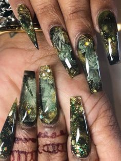 Nails Encapsulated, Ivy Nails, Fantastic Nails, Money Nails, Nail Design Glitter, Angel Nails, Edgy Nails, Nails Polish, Bling Acrylic Nails