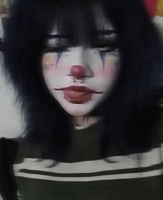 Clown Makeup Aesthetic Easy, Goth Clown Makeup, Clown Makeup Looks, Halloween Makeup Clown, Makeup Drawing