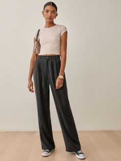 Throw on and go. The Muse is a tight fitting tee that is cropped at the waist. It has soft, stretchy ribbed fabric throughout which just means it's super comfortable. Summer Work Outfits, The Muse, Straight Crop Jeans, Business Casual Outfits, Ribbed Fabric, Work Casual, Work Outfit, Muse, Short Sleeves Tops