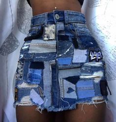 Mode Zara, Diy Clothes Design, Diy Fashion Clothing, Outfit Jeans, Denim Diy, Wedding Guest Outfit Summer, Old Jeans, Looks Chic