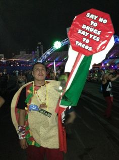 Rave Design, Dog With Flowers, Taco Time, Edc Las Vegas