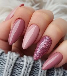 Autumn Nails Pink, Blush Gel Nails, Pink Mauve Nails, Pink Sheer Nails, Pink And Rose Gold Nails, Babycolor Nails, Deep Pink Nails, Fall Nails Pink, Pink Fall Nails