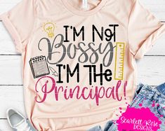 Teacher Apparel, Principal Appreciation, Vinyl Images, Cute Tshirt Designs, Teacher Shirt Svg, Preschool Shirts, Principal Gifts, Projets Cricut, Teaching Shirts