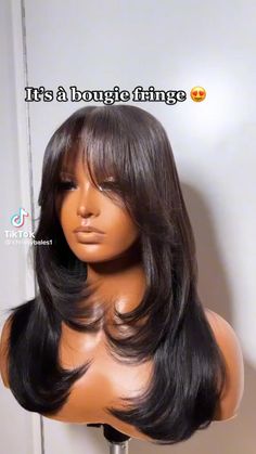 90s Hairstyles Curtain Bangs, Cuts For Long Hair Layered, Rihanna Hairstyles Long, Wolfcut With Fringe Bangs, Aaliyah Hair Layers, Long Bangs Black Women, Long Layered Haircuts Black Women