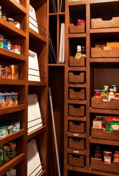 The kitchen is the heart of the home, which should be functional, well organized and look fabulous at the same time and your kitchen pantry is no exception! Perfect Pantry, Organized Pantry, Kitchen Pantry Design, Pantry Ideas, Butler's Pantry, Pantry Design, Kitchen Remodel Idea, Dream Home Ideas